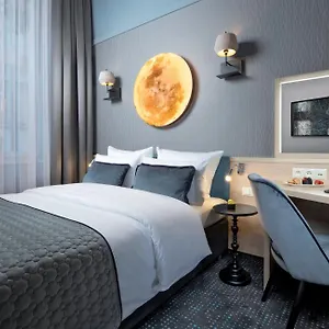 3* فندق Leonardo Boutique Old Town
